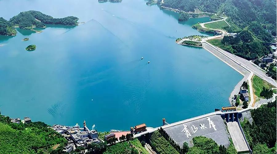 【4天五一小長(zhǎng)假攻略】-西尼機(jī)電預(yù)祝各位“五一勞動(dòng)節(jié)”快樂！
