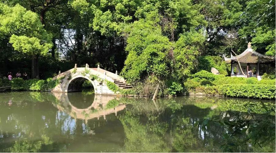 【4天五一小長(zhǎng)假攻略】-西尼機(jī)電預(yù)祝各位“五一勞動(dòng)節(jié)”快樂！